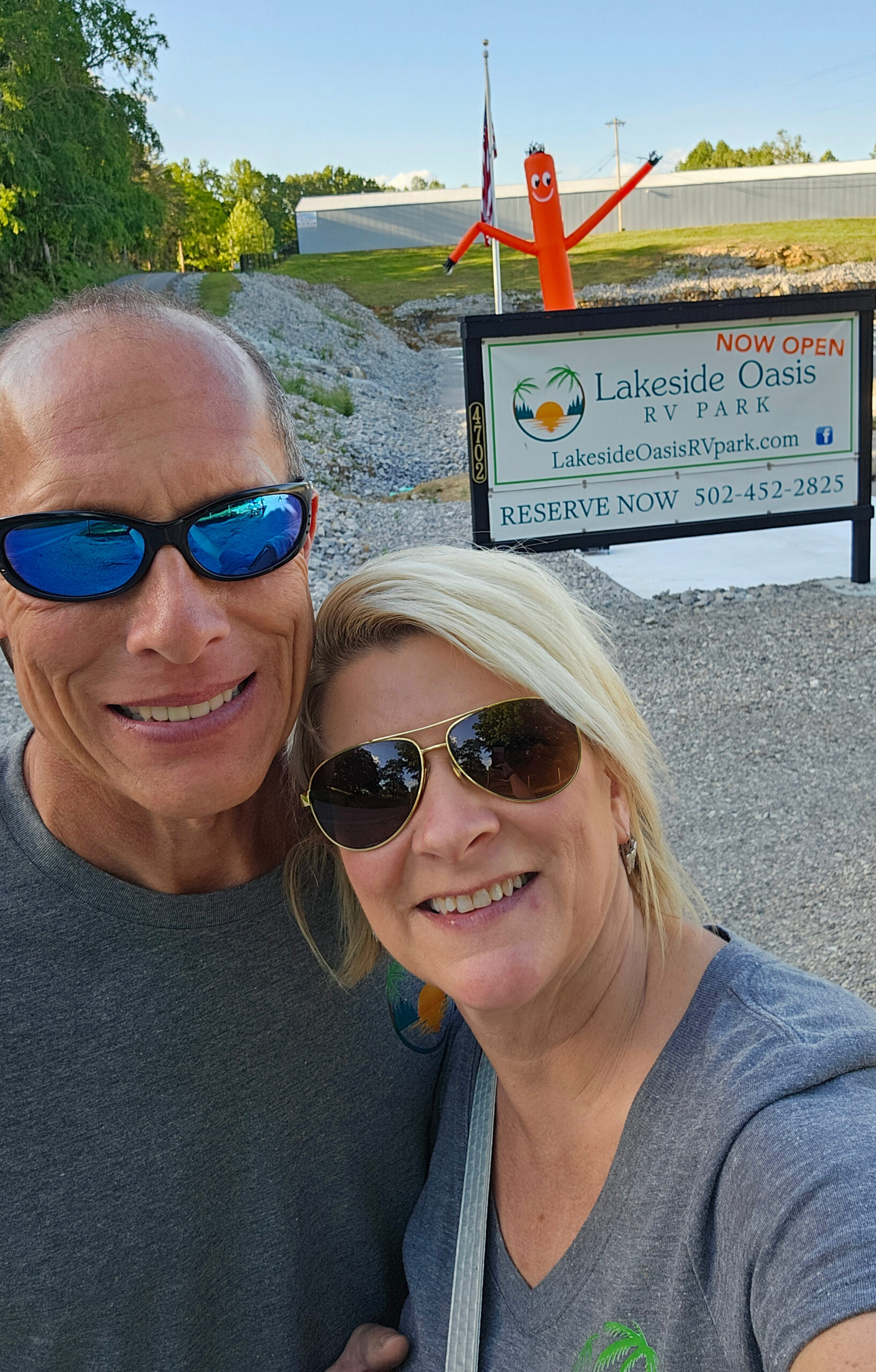 Randy and Karen, owners of Lakeside Oasis RV Park